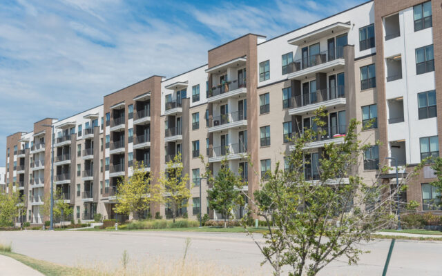 Chiusura balcone in condominio, non sempre sicurezza e decoro sono compromessi: un caso recente